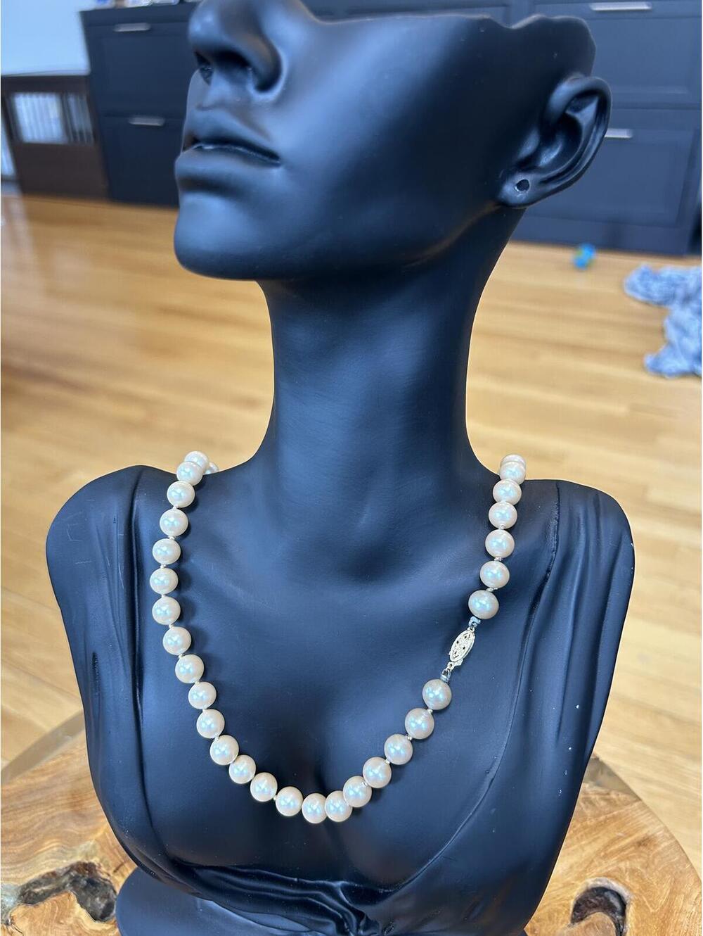 Classic Faux Pearl Beaded Necklace with Ornate 14K Yellow Gold clasp